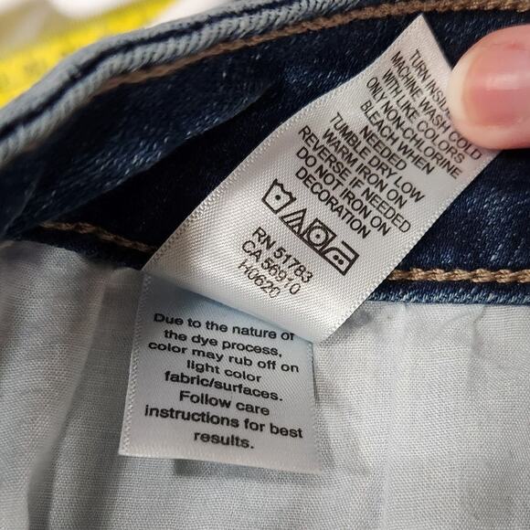 Maurices High Rise Curvy Boot Leg Slim-Tec Fit Jeans Dark Wash Denim Size 20W - Picture 8 of 8